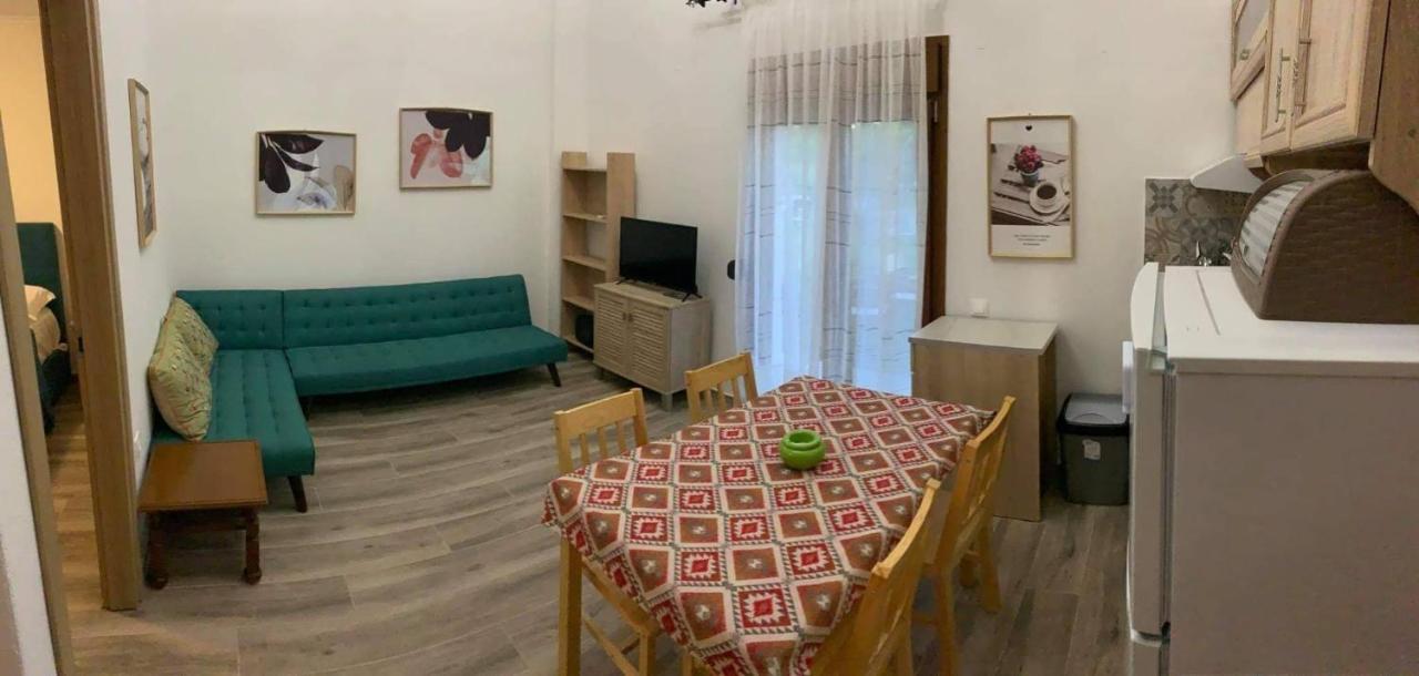 To Petrino Spiti Appartement Possidi Buitenkant foto