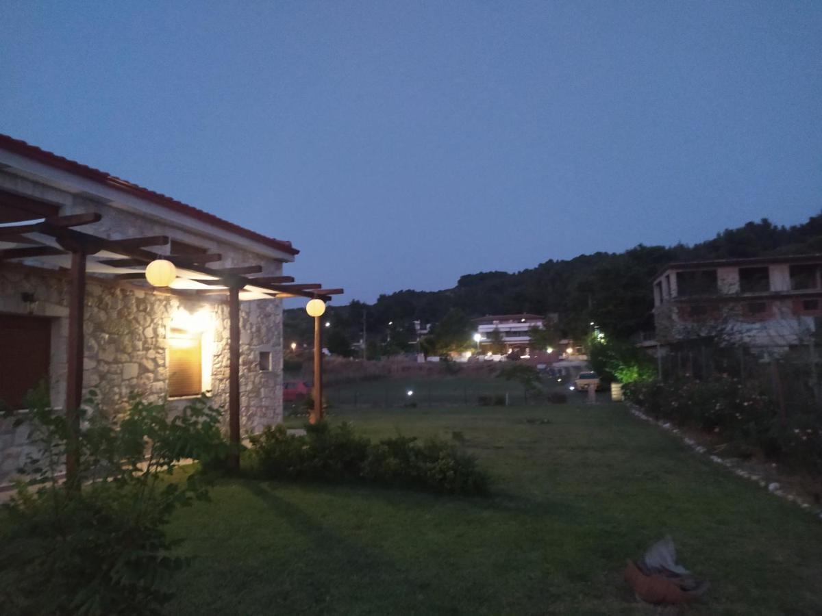To Petrino Spiti Appartement Possidi Buitenkant foto
